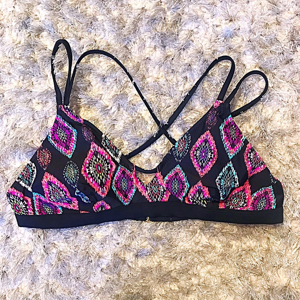Xhilaration Bikini Top- L